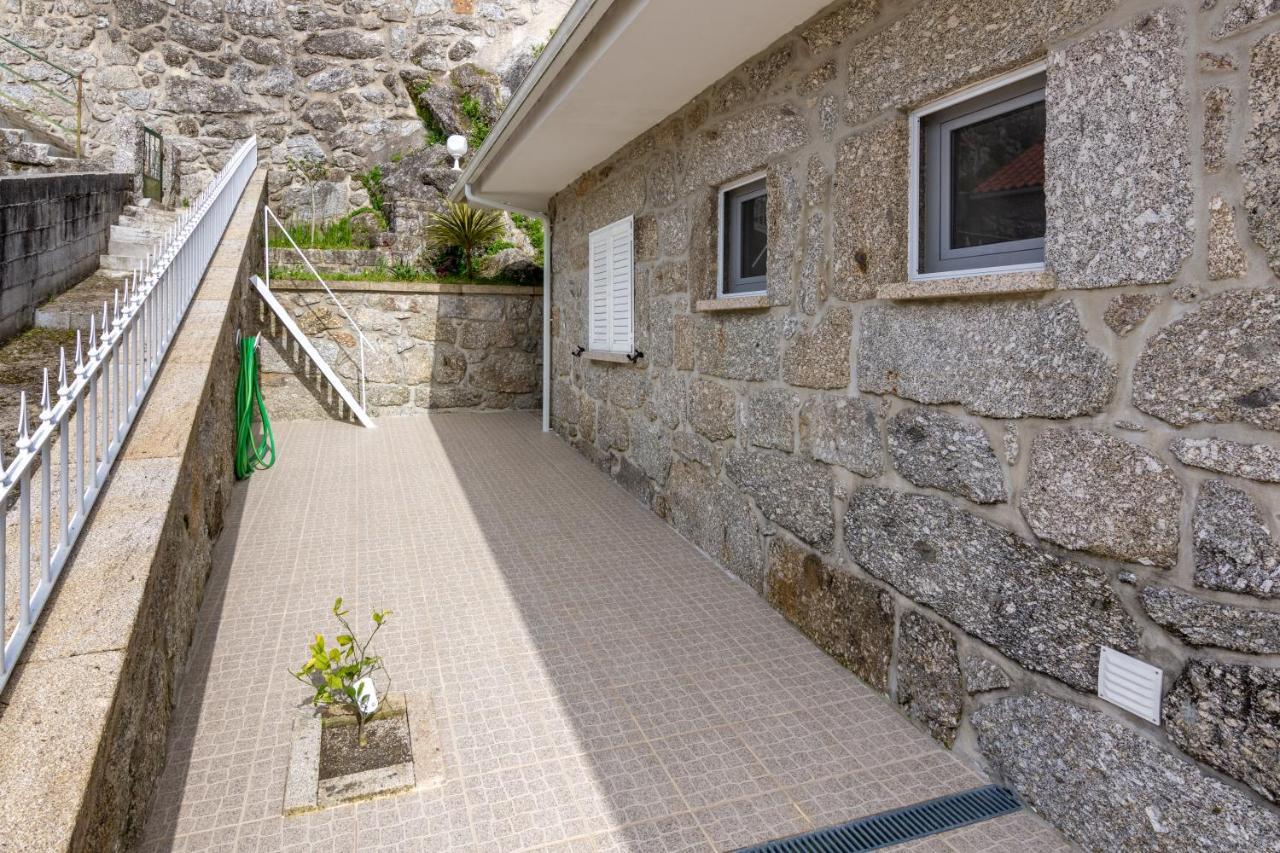 Casa Do Alto Do Vez Villa Balouta Luaran gambar